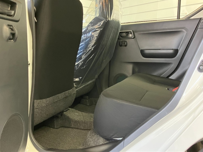 ダイハツ ミライース17枚目