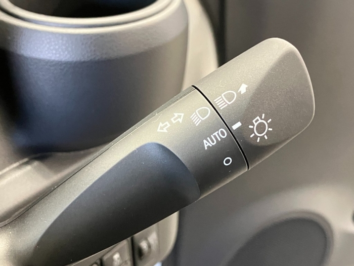 ダイハツ ミライース24枚目