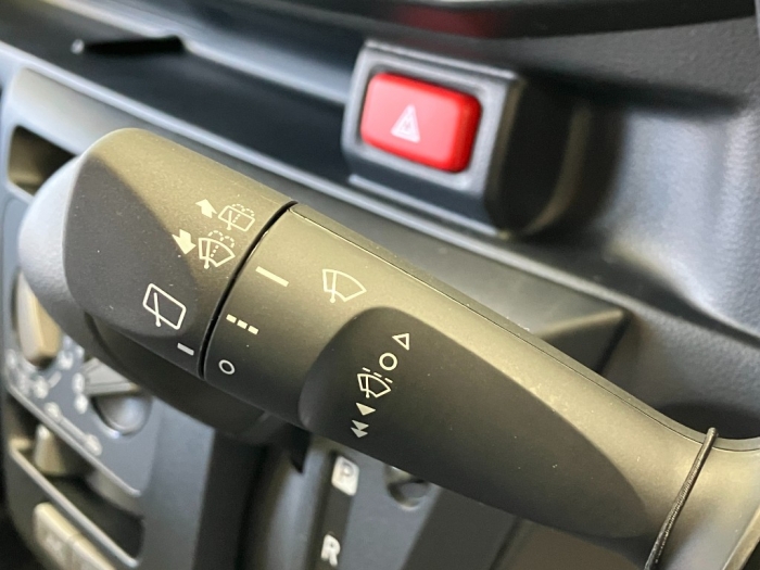 ダイハツ ミライース25枚目