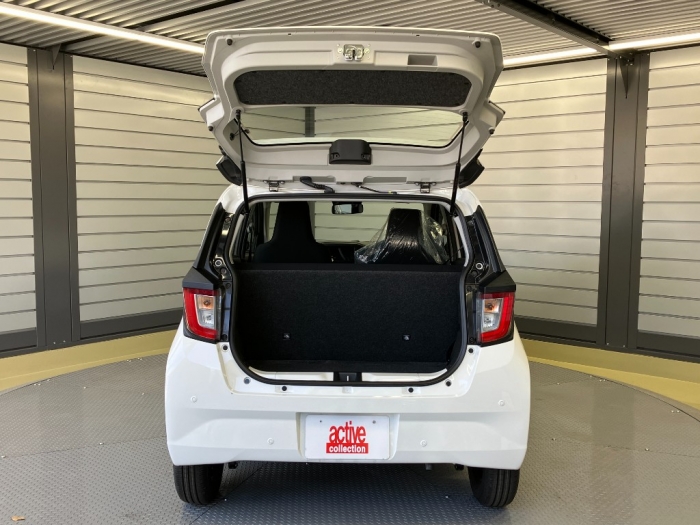 ダイハツ ミライース13枚目