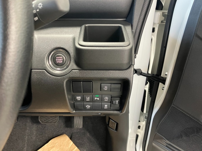 スズキ ソリオ27枚目