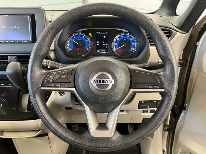 ニッサン ルークス26枚目