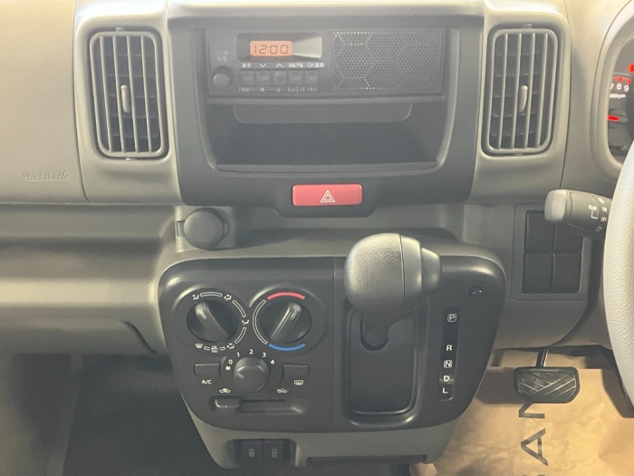 ニッサン クリッパー37枚目