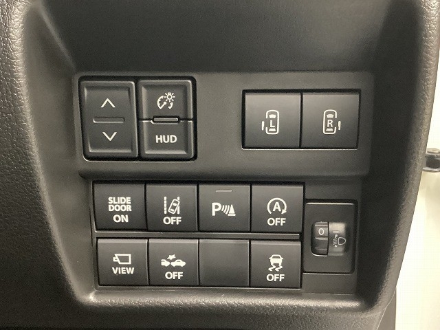 スズキ ソリオ34枚目