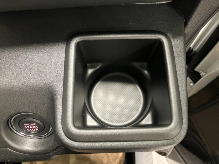 スズキ ソリオバンディット28枚目