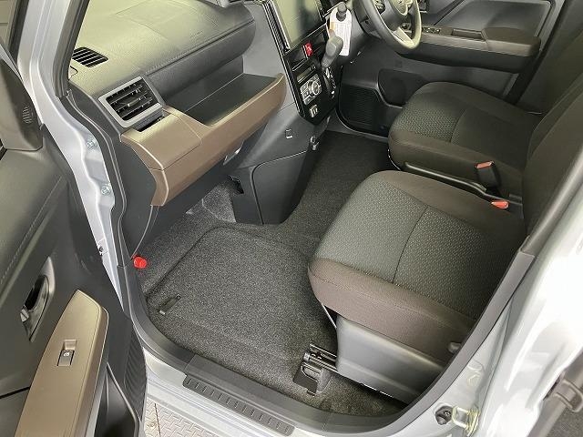 トヨタ ルーミー9枚目