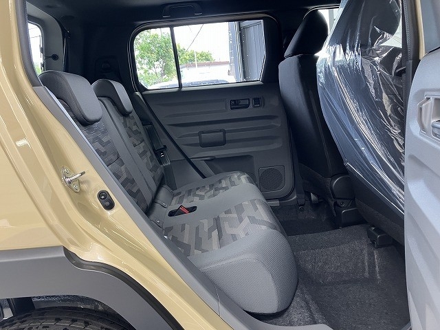 ダイハツ タフト11枚目