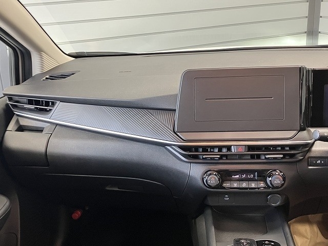 ニッサン ノート18枚目