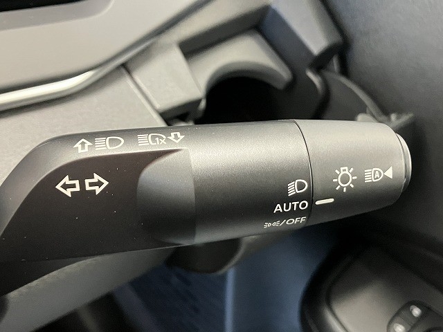 ニッサン ノート28枚目