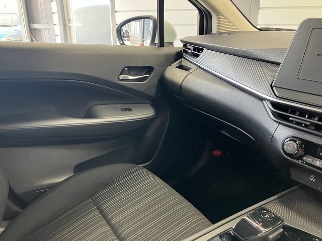 ニッサン ノート37枚目