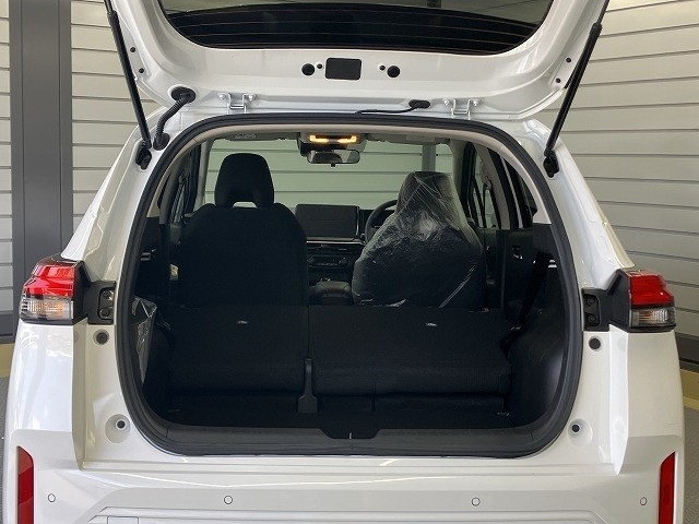 ニッサン ノート8枚目