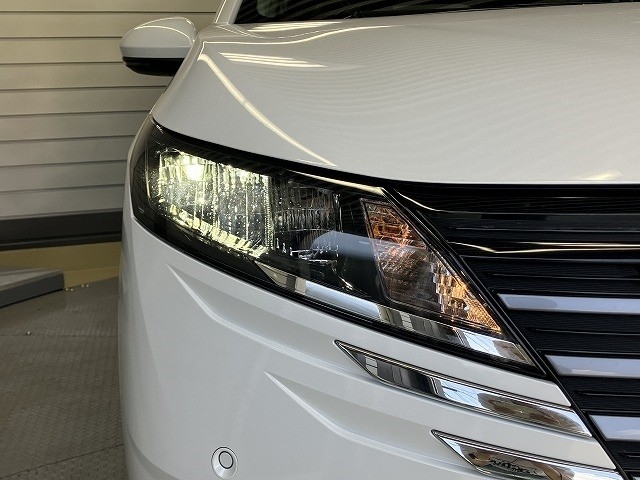 ニッサン ノート45枚目