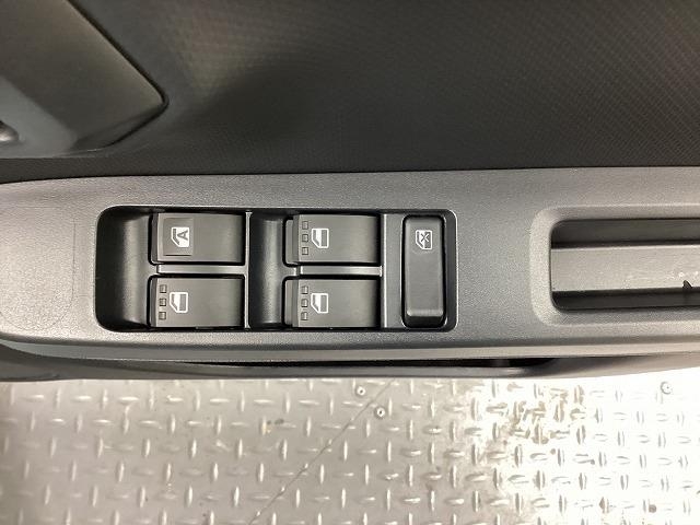 ダイハツ ミライース20枚目