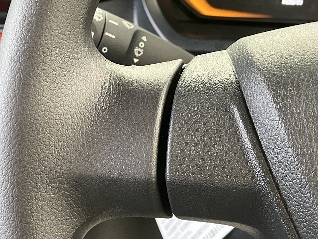 ダイハツ ミライース15枚目