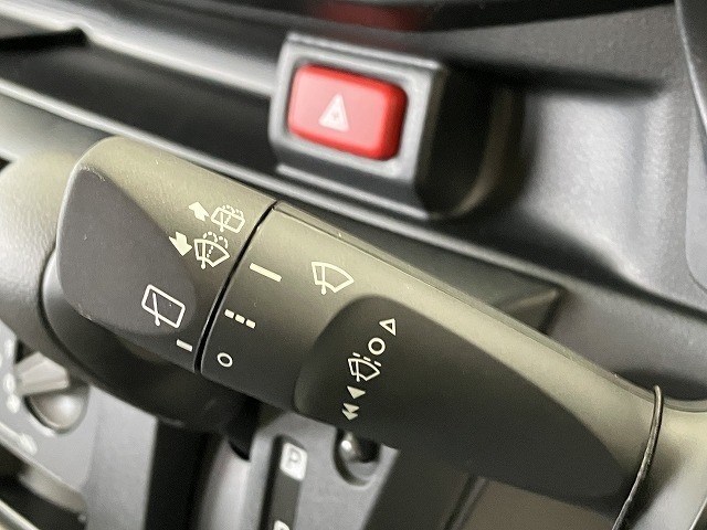 ダイハツ ミライース18枚目