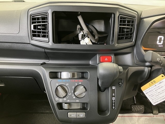 ダイハツ ミライース33枚目