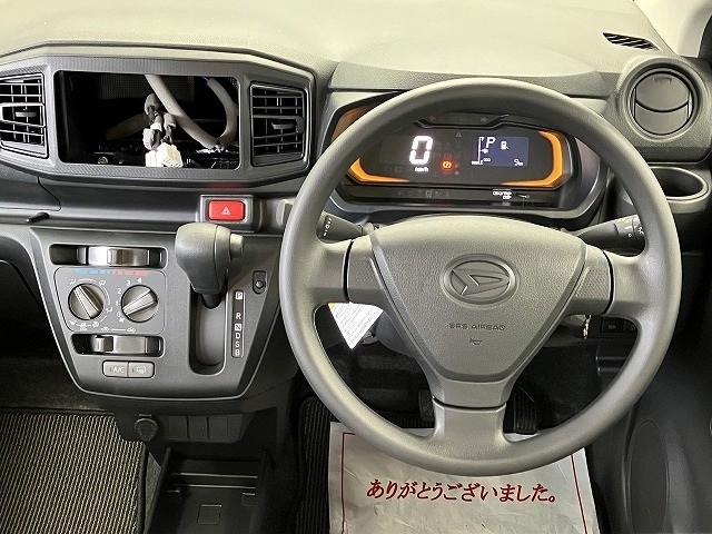 ダイハツ ミライース12枚目