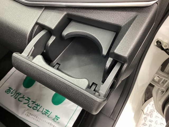 ニッサン ノート31枚目