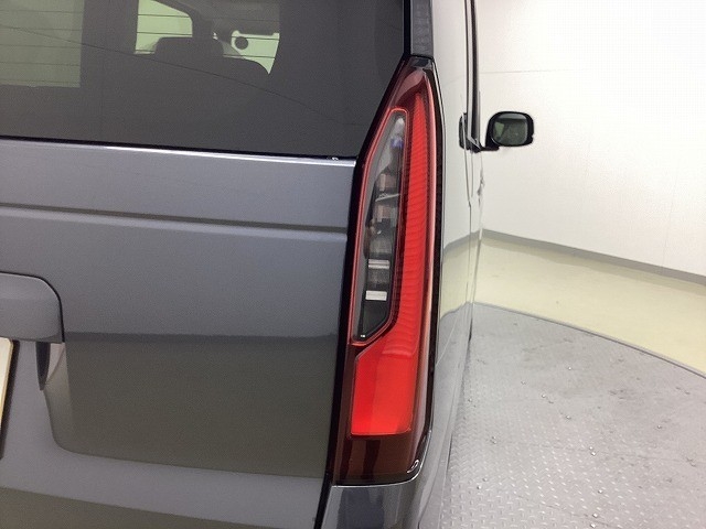 ホンダ N BOX24枚目