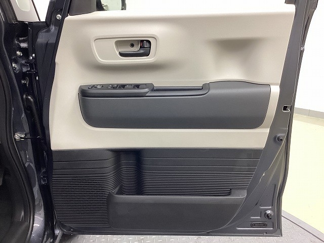 ホンダ N BOX35枚目