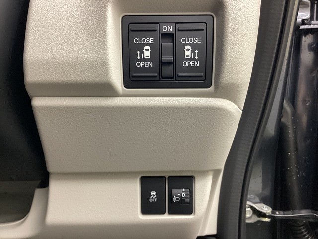 ホンダ N BOX41枚目