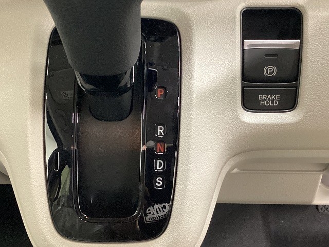 ホンダ N BOX47枚目