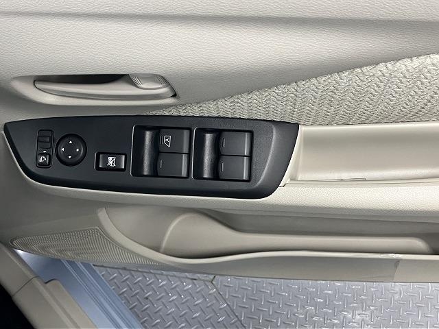 三菱 eKワゴン18枚目