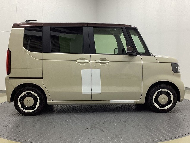 ホンダ N BOX14枚目