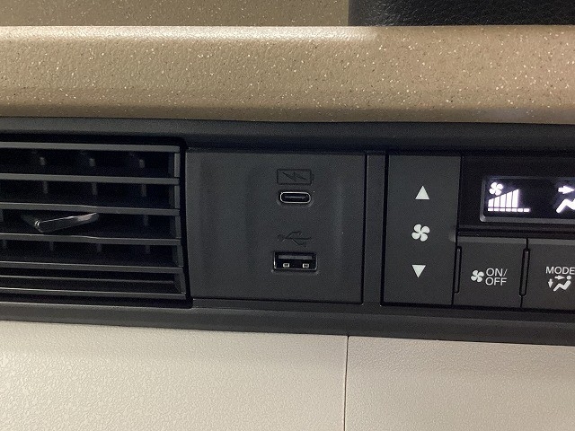 ホンダ N BOX48枚目