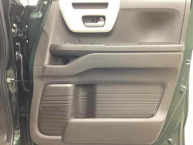 ホンダ N BOX26枚目
