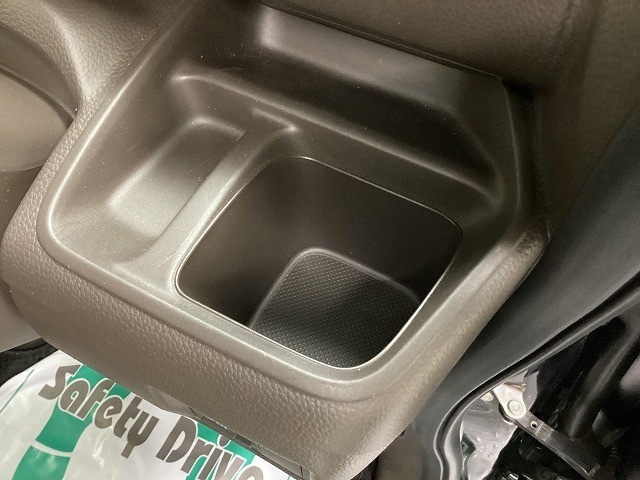ホンダ N BOX29枚目