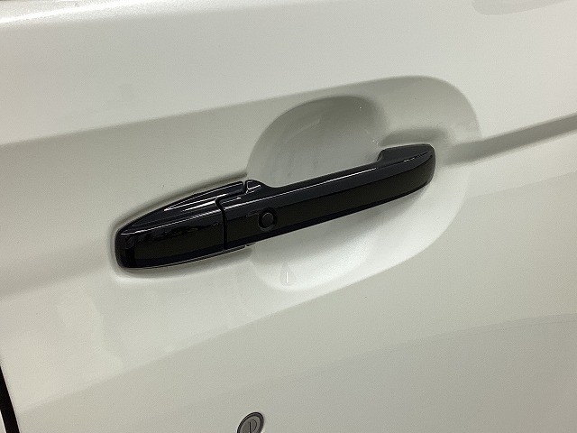ホンダ N BOX25枚目