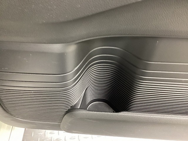 ホンダ N BOX28枚目