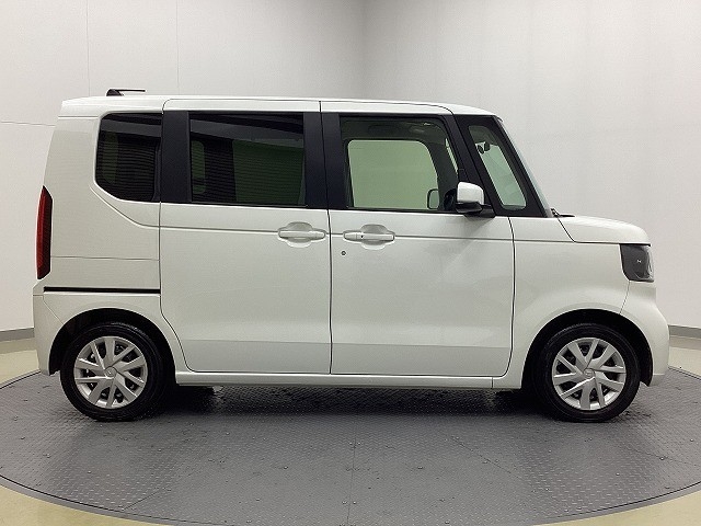 ホンダ N BOX13枚目