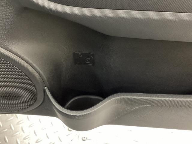 トヨタ アクア23枚目