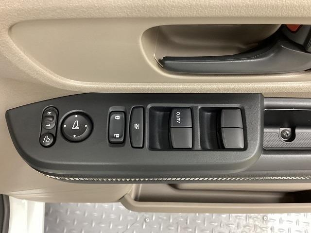 ホンダ N BOX21枚目
