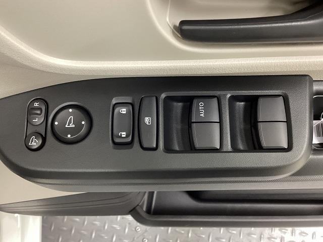 ホンダ N BOX21枚目