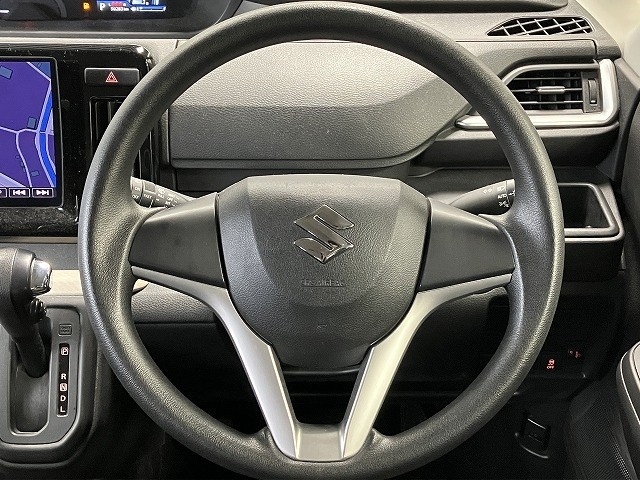 スズキ ソリオ14枚目