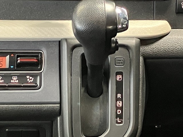 スズキ ソリオ20枚目