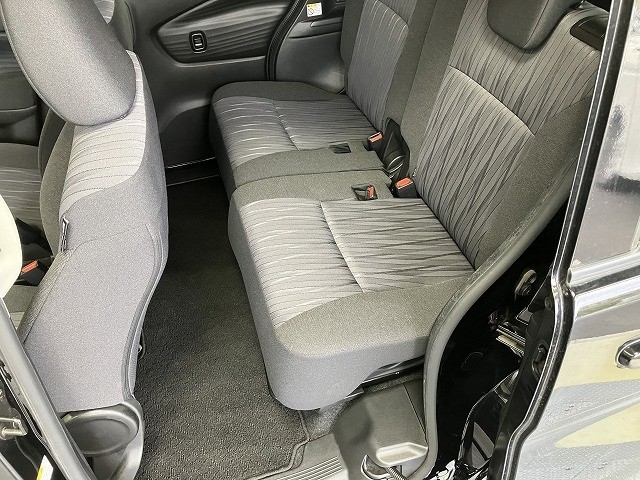 スズキ ソリオ9枚目