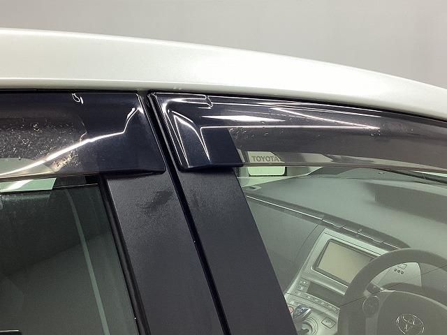 トヨタ プリウス19枚目