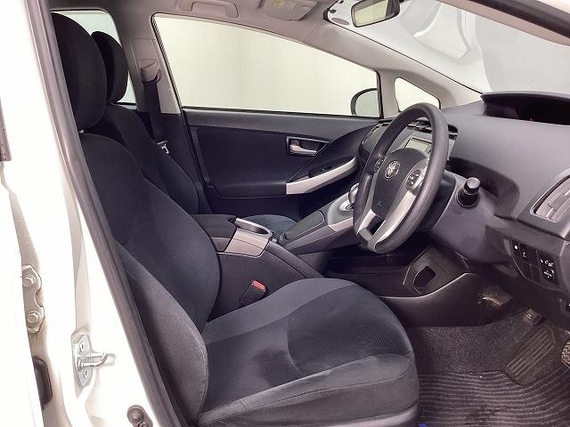 トヨタ プリウス29枚目