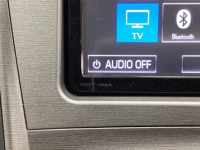 トヨタ プリウス35枚目