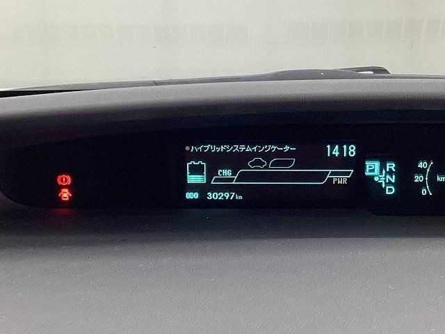 トヨタ プリウス37枚目