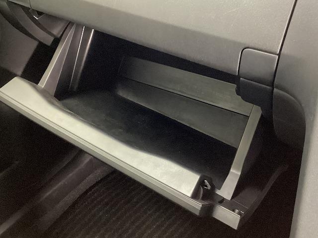 トヨタ プリウス40枚目