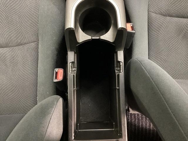 トヨタ プリウス51枚目