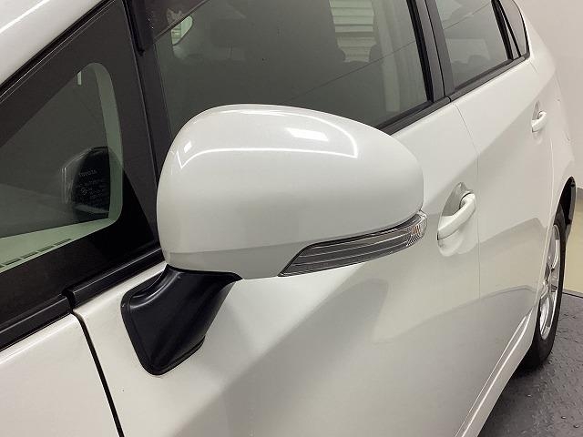 トヨタ プリウス11枚目