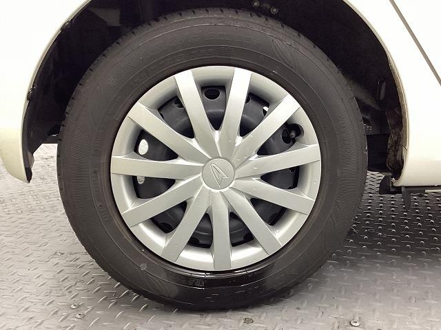 ダイハツ ミライース8枚目