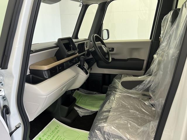 ホンダ N BOX19枚目