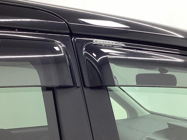 トヨタ ヴォクシー19枚目